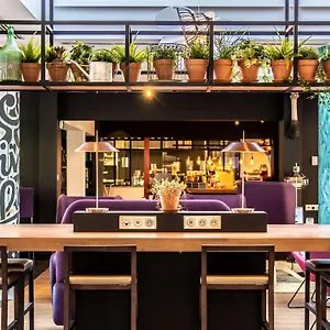 Novotel Lyon Meeting & Events Bron